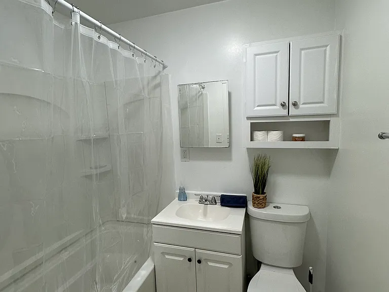 35 Maud St #2 — Photo 41