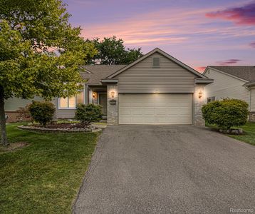 28692 Bayberry Park Dr, Livonia, MI, 48154