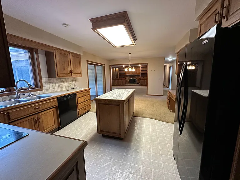 486 Ashton Ct SE — Photo 5