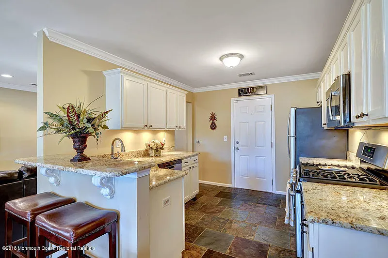 Thumbnail 16