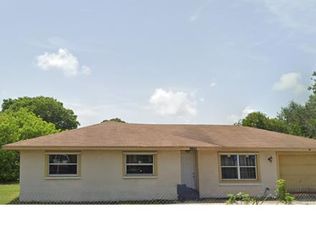 2601 Walker Dr, Fort Pierce, FL 34946