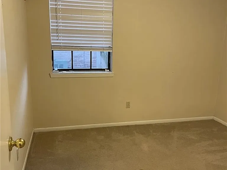 4713 Pembrook Ln — Photo 14