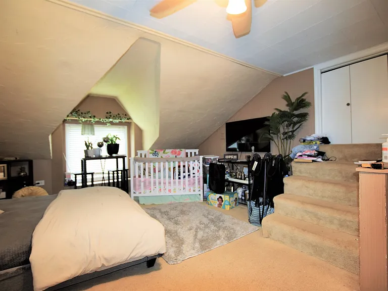 235 W Hickory Rd — Photo 36
