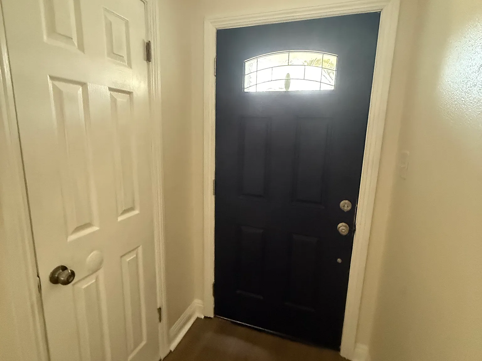 5 bed, 3.5 bath, $1,050 — Photo 4