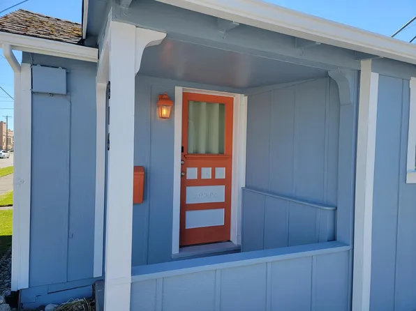 816 O Ave, Anacortes, WA 98221