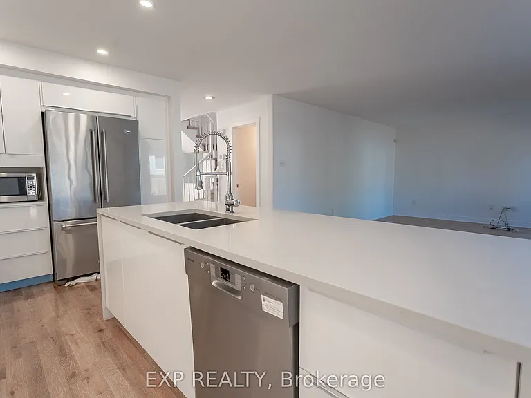 28 Chartwell Ave — Photo 20
