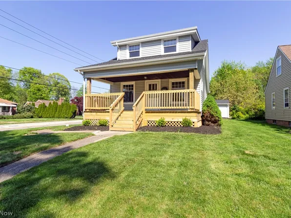 3983 W 220th St, Fairview Park, OH 44126