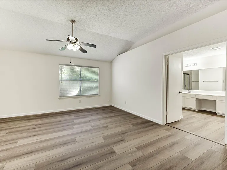 2338 Bent River Dr — Photo 33