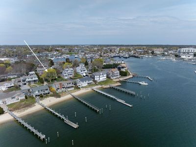 39 Bay Shore Road, Hyannis, MA, 02601