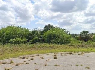 304 Ryan Ct #17, Labelle, FL 33935