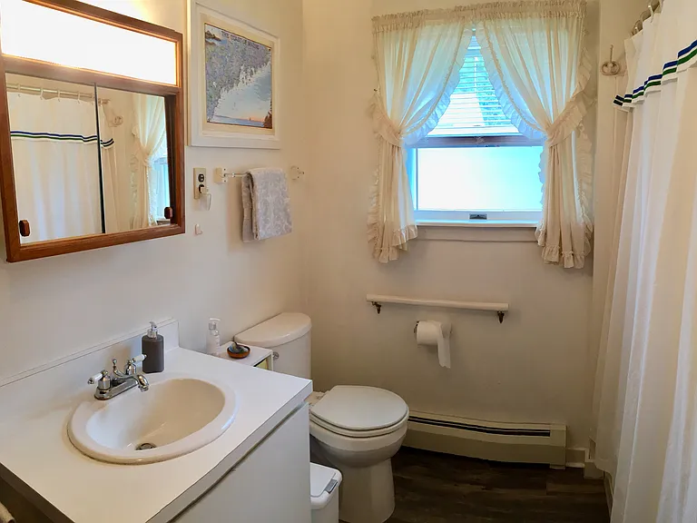 18 Ferris Rd — Photo 6