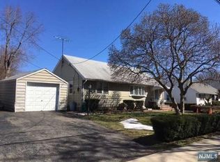 1023 Arlington Rd, New Milford, NJ 07646