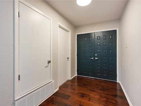 5th image of 12302 Eagle Rock Cv