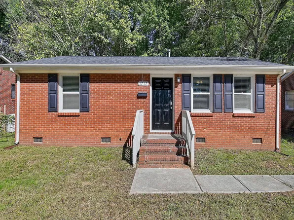 1717 Purser Dr, Charlotte, NC 28215