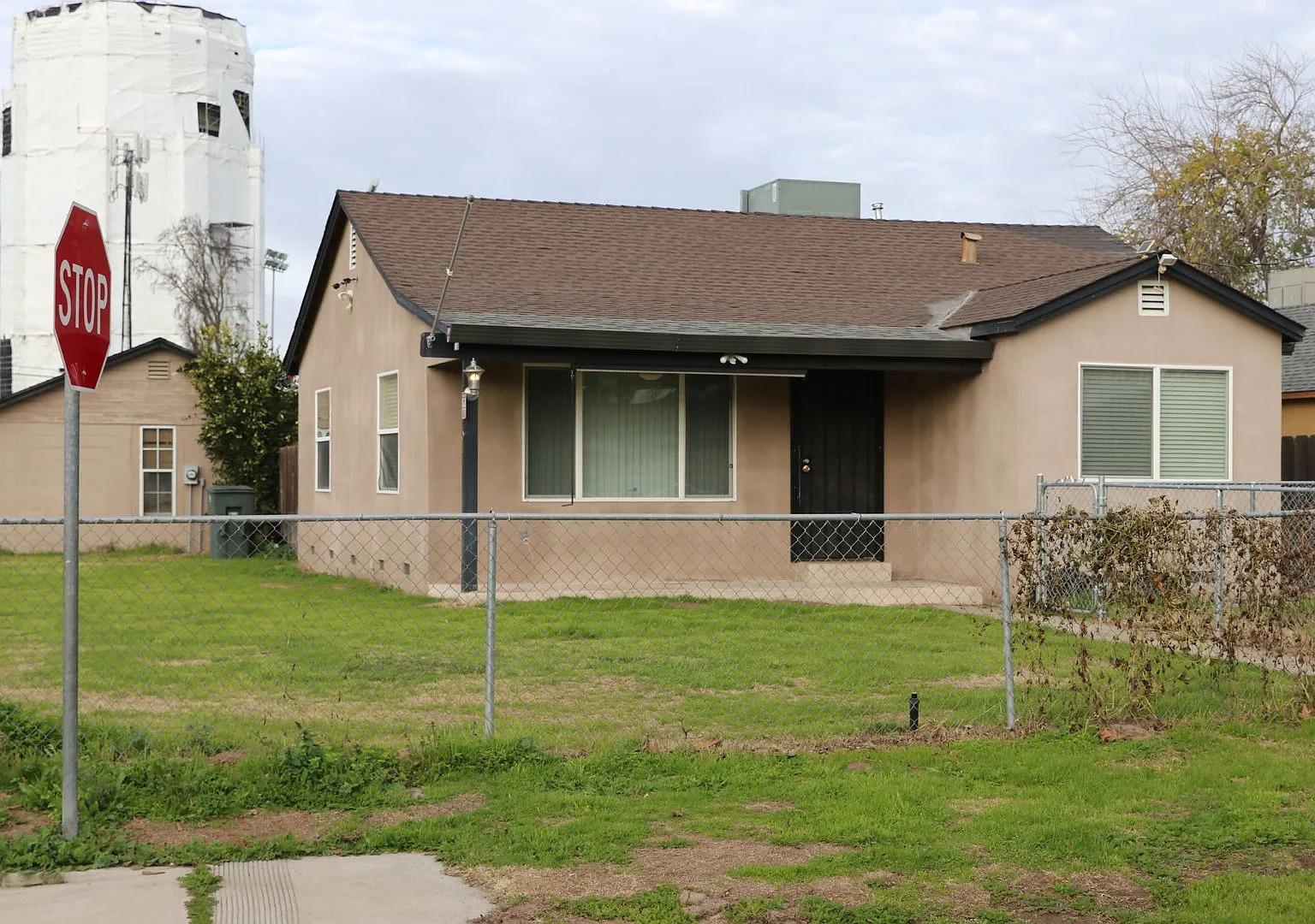 Atwater 2 Bedroom — Photo 1
