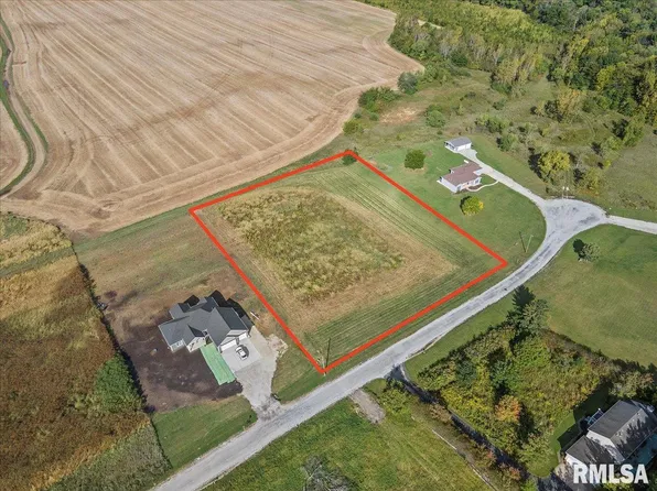 2525 River Bluff Rd, Mechanicsburg, IL 62545