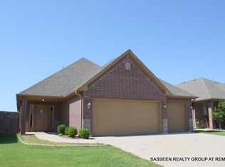 7704 SW Marshall Dr, Lawton, OK 73505