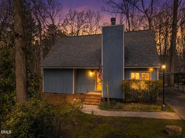 1235 Selwyn Ln, Cary, NC 27511