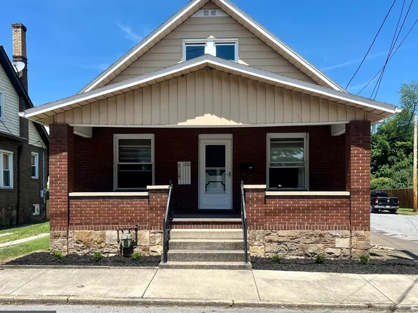 100 9th St, Tyrone, PA 16686
