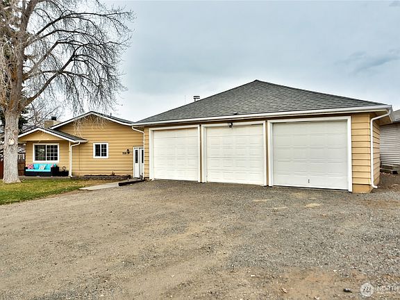 4th image of 709 Ridge Drive W