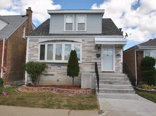 9820 S Charles St, Chicago, IL 60643