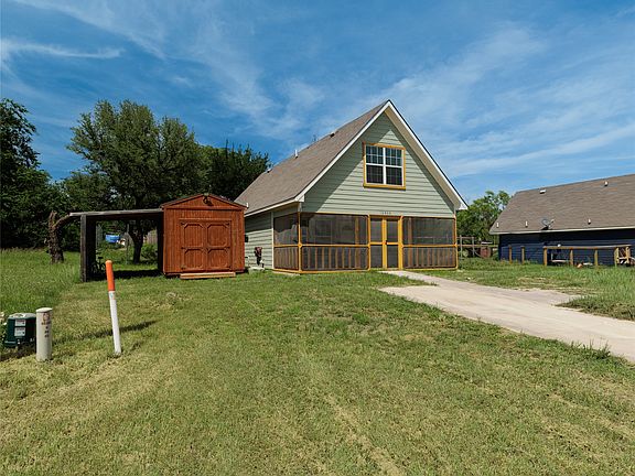 4th image of 10906 Shady Oaks Dr