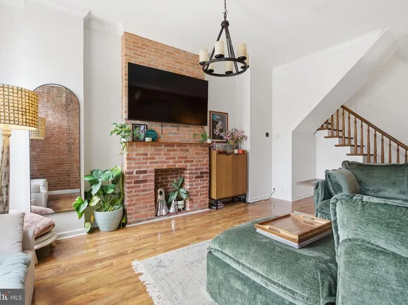 3032 Dillon St, Baltimore, MD 21224