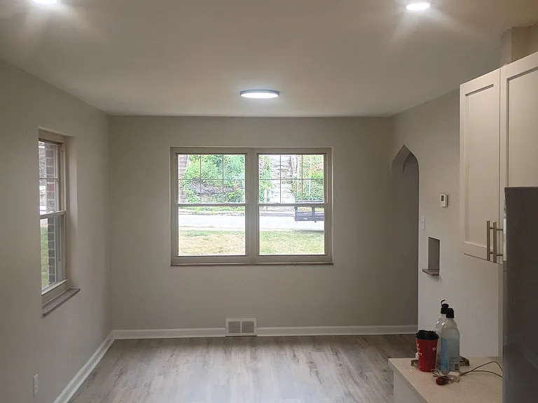 2916 Willett Rd — Photo 5