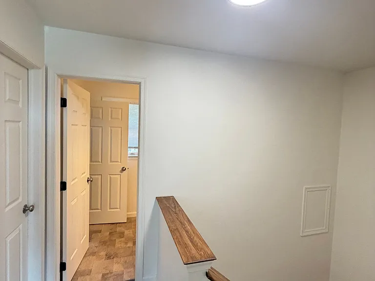 33 Park View Dr — Photo 24
