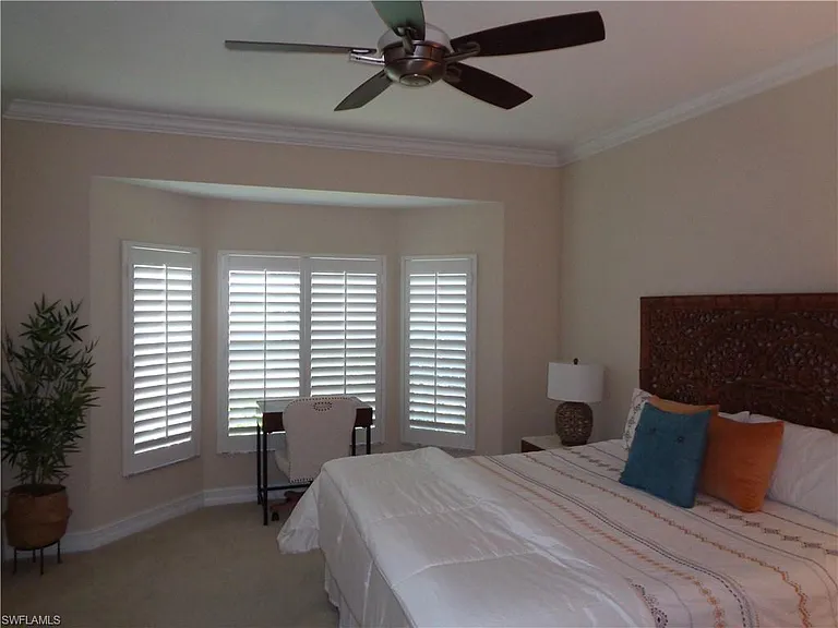 6190 Reserve Cir #301 — Photo 14