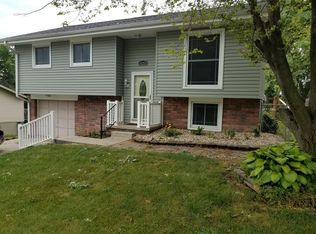 14203 Rose Lane Rd, Omaha, NE 68138