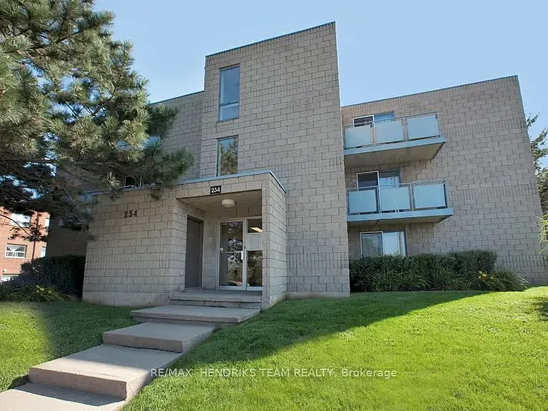 234 Oakdale Ave #201 — Photo 1