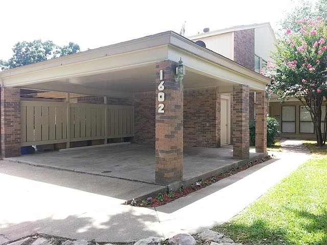 1st image of 1602 El Camino Real