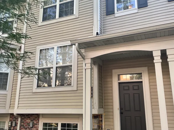 206 Terra Firma Ln, Volo, IL 60020