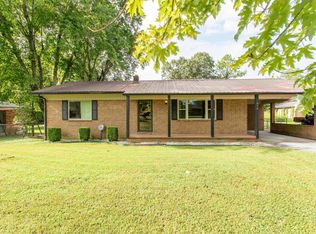 814 W 5th St, Imboden, AR 72434