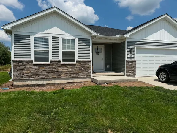 520 Cassidy Ave, Ottawa, IL 61350