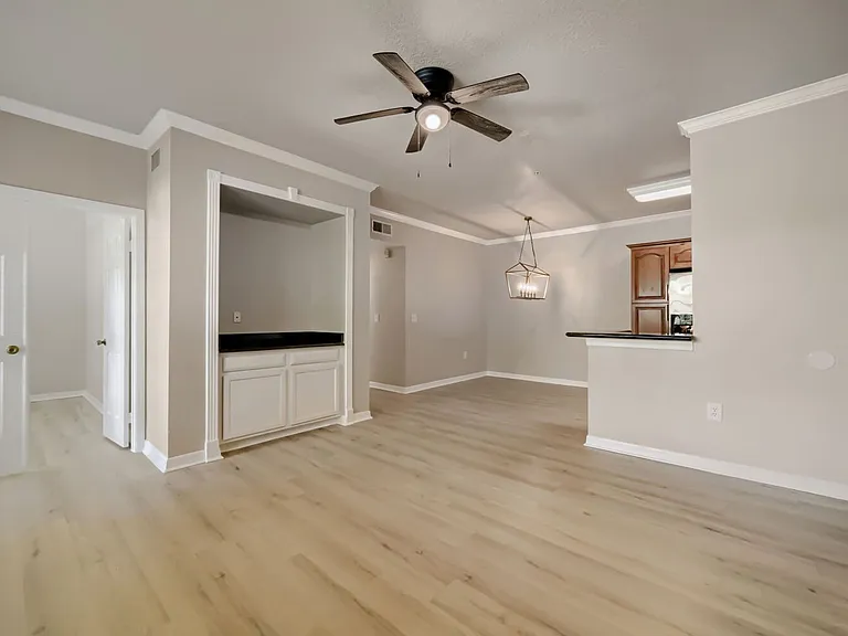 2624 Robert Trent Jones Dr #633 — Photo 8