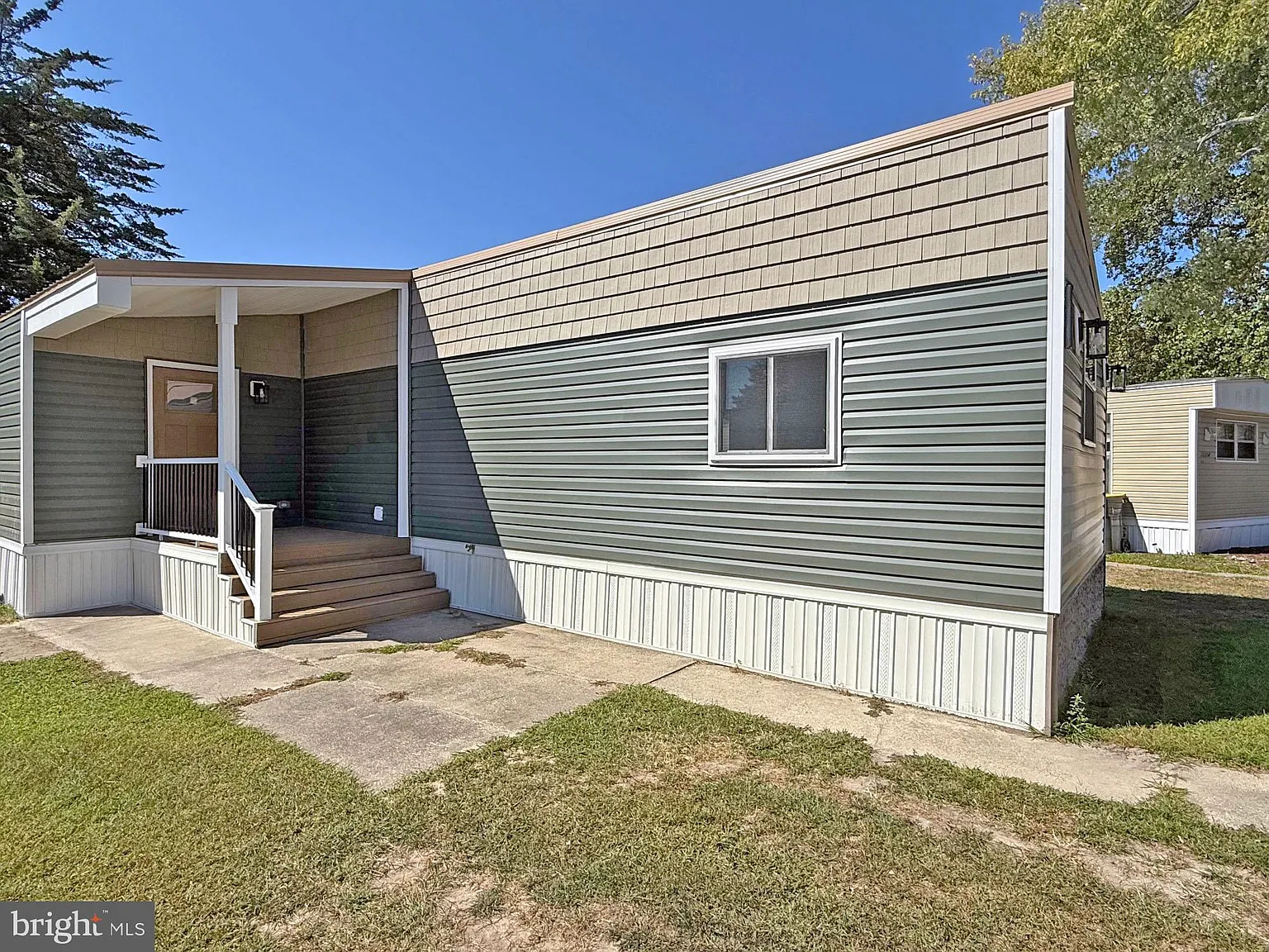 33308 Lighthouse Ct #D-18 photo 1