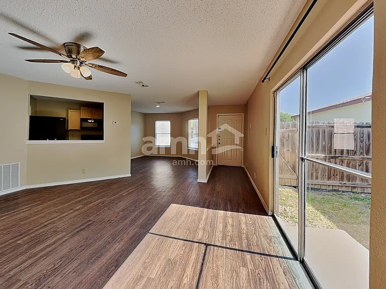 9254 Village Brown — Photo 7