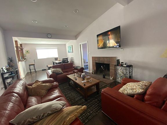 4th image of 525 Meeker Ave
