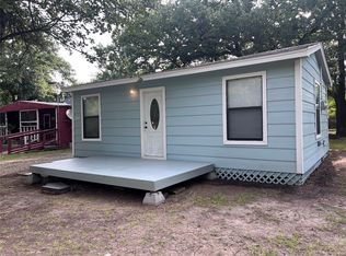 693 Oak Leaf Trl, East Tawakoni, TX 75472