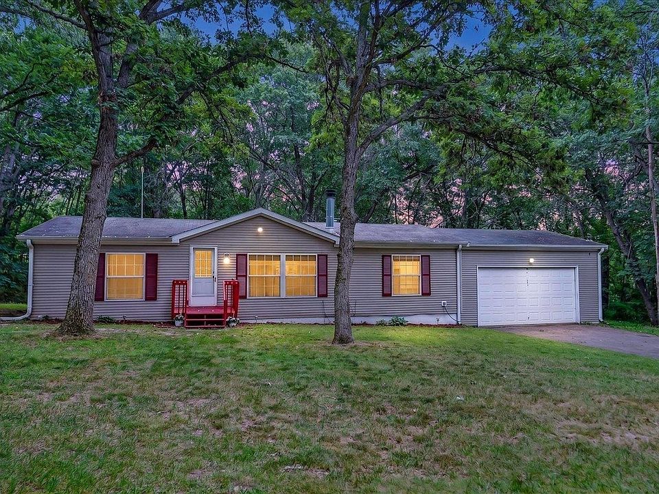 1st image of 3880 Sandhill Ct