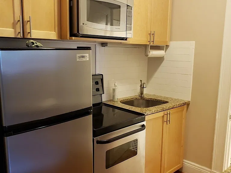 21 Beacon St #6C — Photo 14