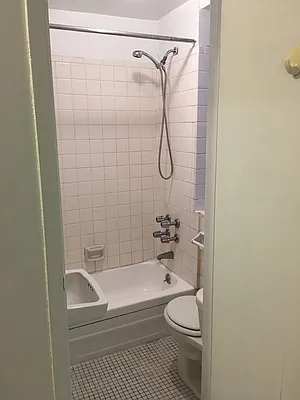 Rented by Keith Stuart Sprague Inc | media 17