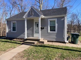 1100 E 7th St, Muscatine, IA 52761