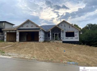 18708 Patrick Ave, Elkhorn, NE 68022