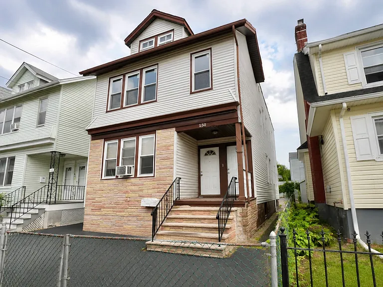 150 Columbia Ave #2 — Photo 8