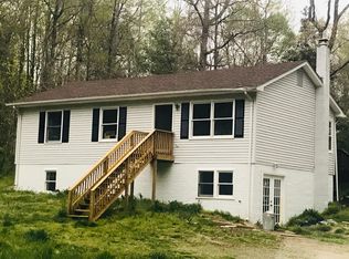 9517 Tetotum Rd, King George, VA 22485
