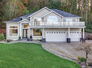 2330 Sunnyside Heights Dr, Steilacoom, WA 98388