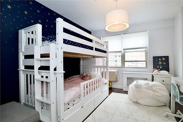 Sold by Remax Edge | media 33